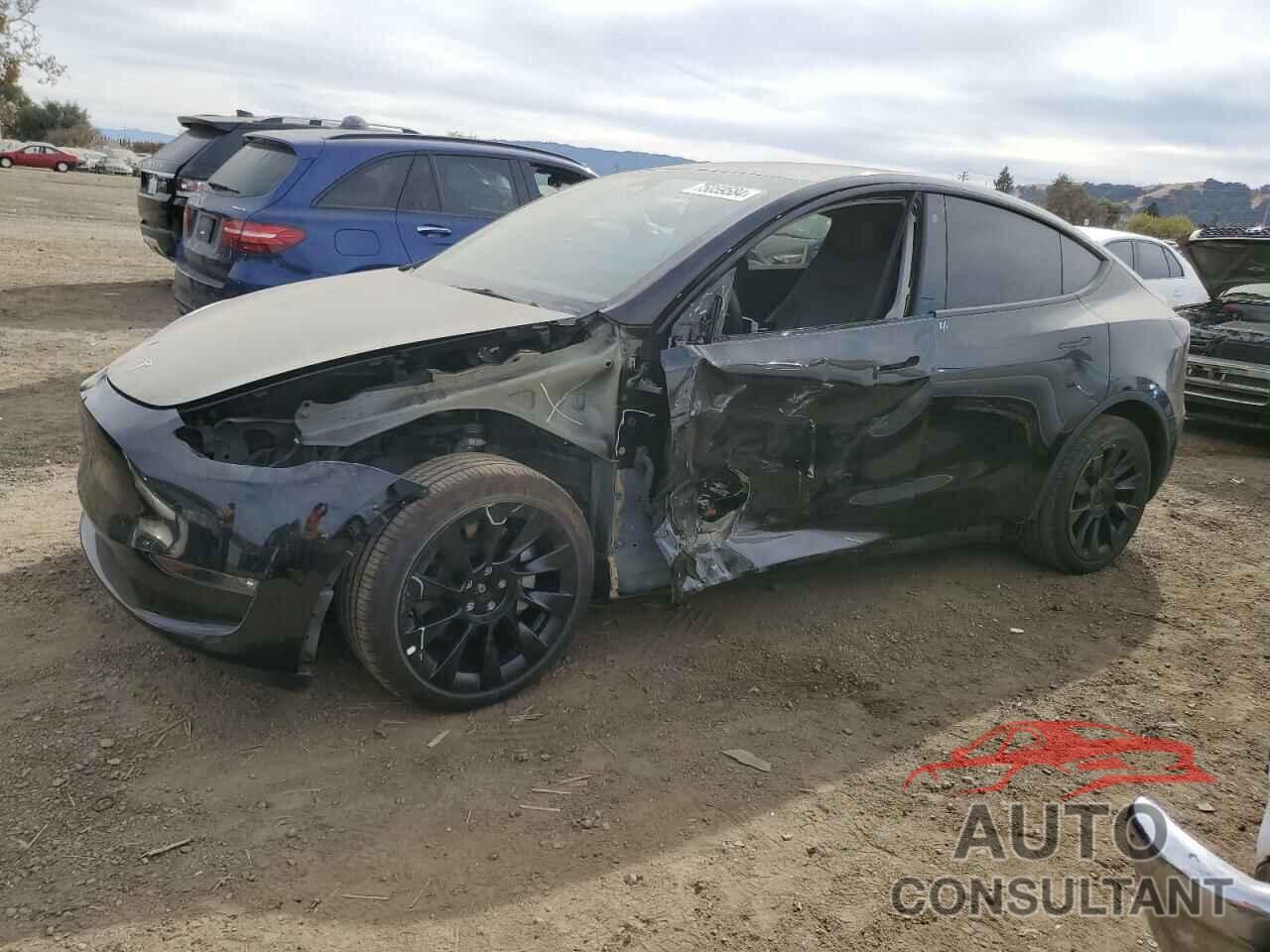 TESLA MODEL Y 2023 - 7SAYGDEE2PF604240