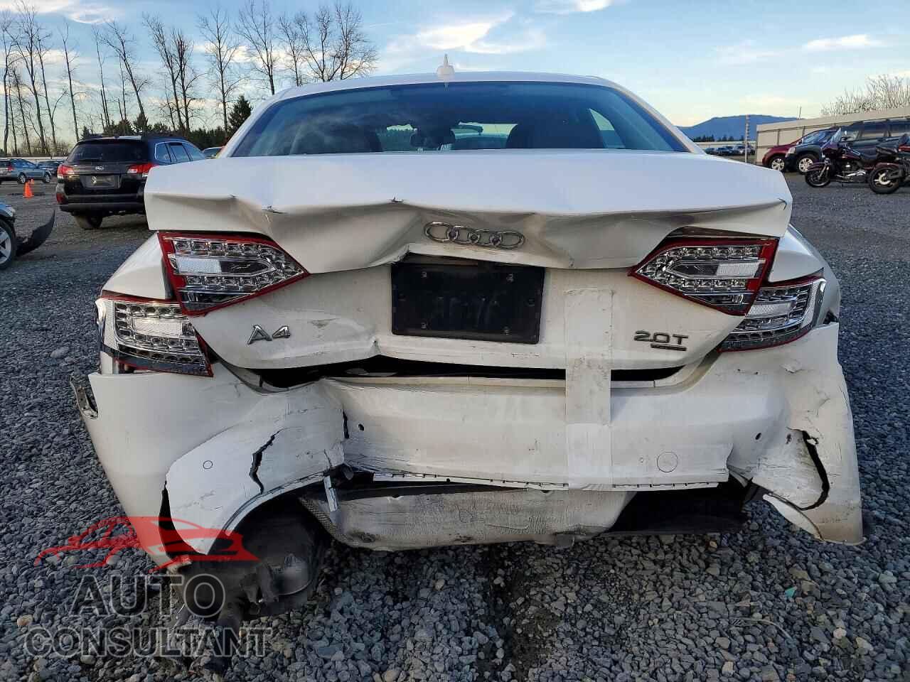 AUDI A4 2012 - WAUFFAFL1CA117856