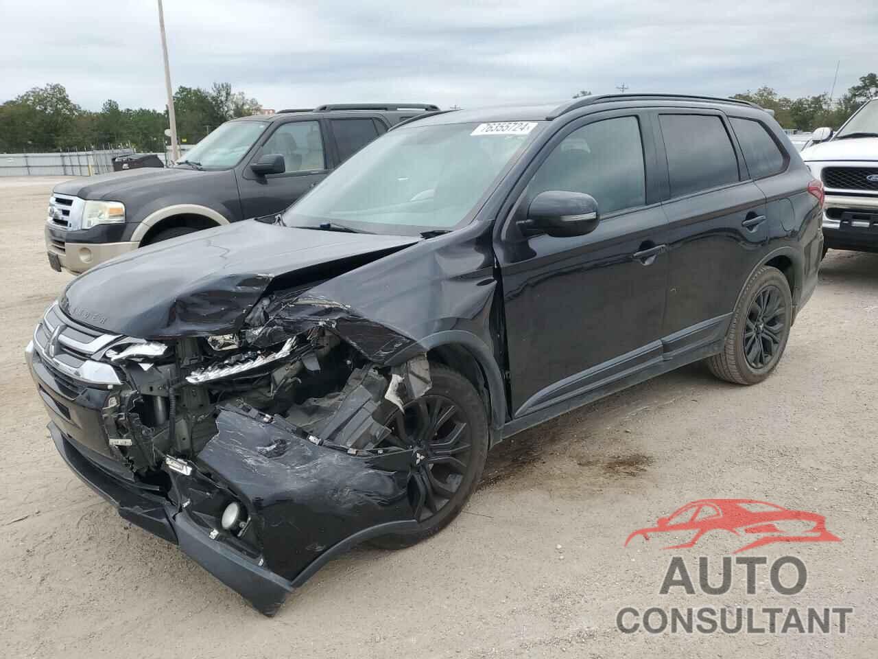 MITSUBISHI OUTLANDER 2018 - JA4AD3A30JZ019982