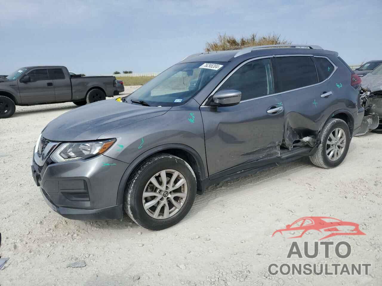 NISSAN ROGUE 2018 - KNMAT2MT3JP615534