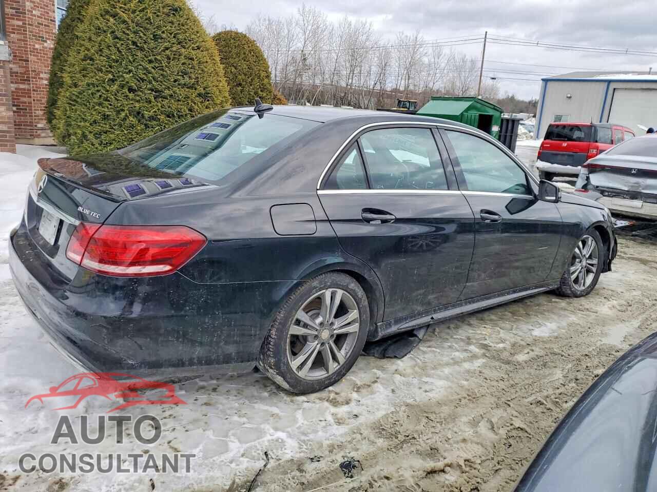 MERCEDES-BENZ E-CLASS 2015 - WDDHF9HBXFB157159