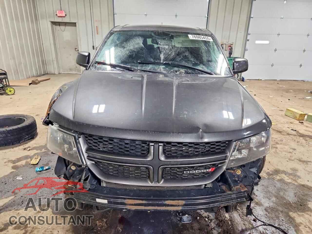 DODGE JOURNEY 2015 - 3C4PDCEG2FT641091