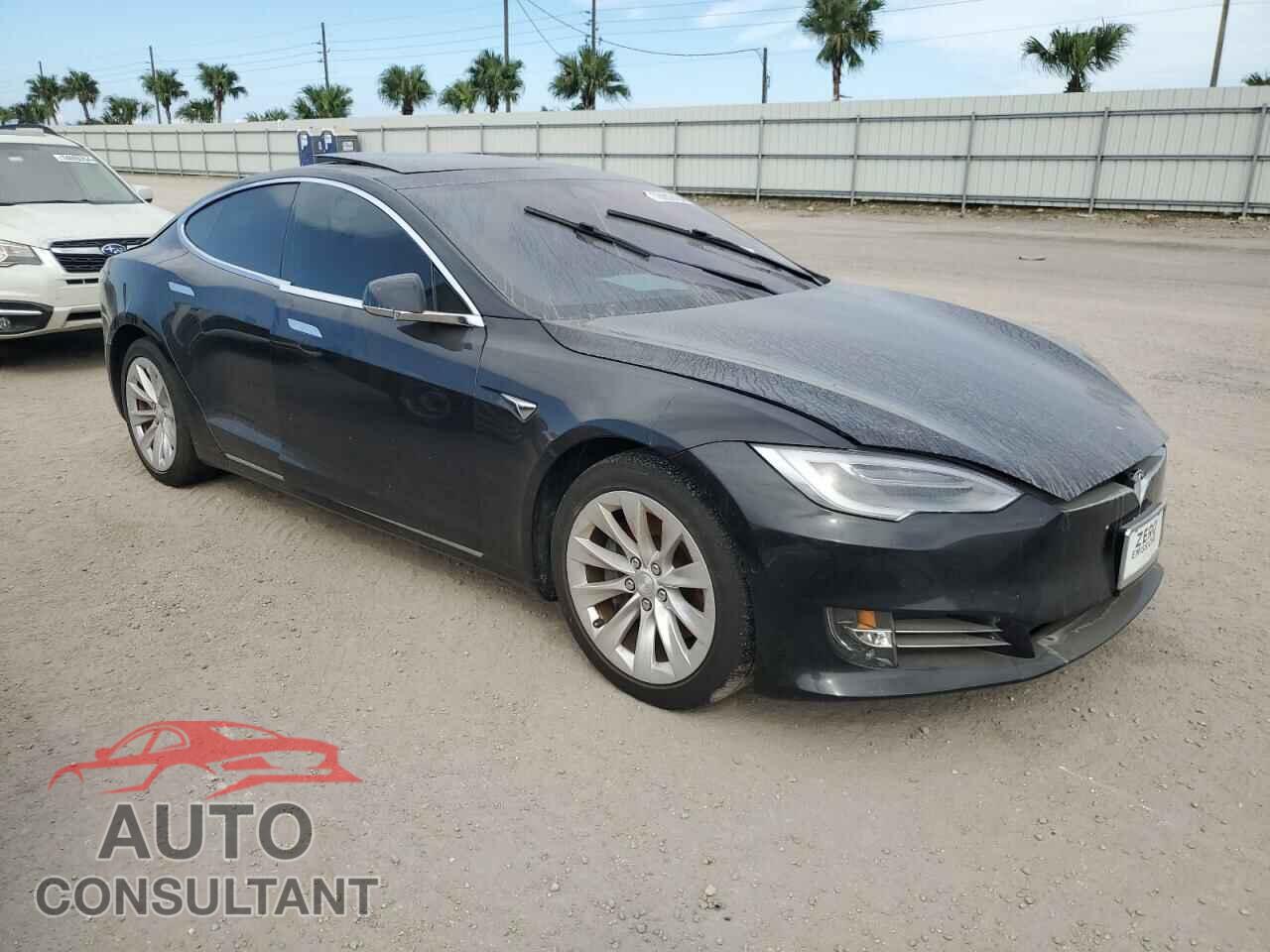 TESLA MODEL S 2017 - 5YJSA1E27HF181570