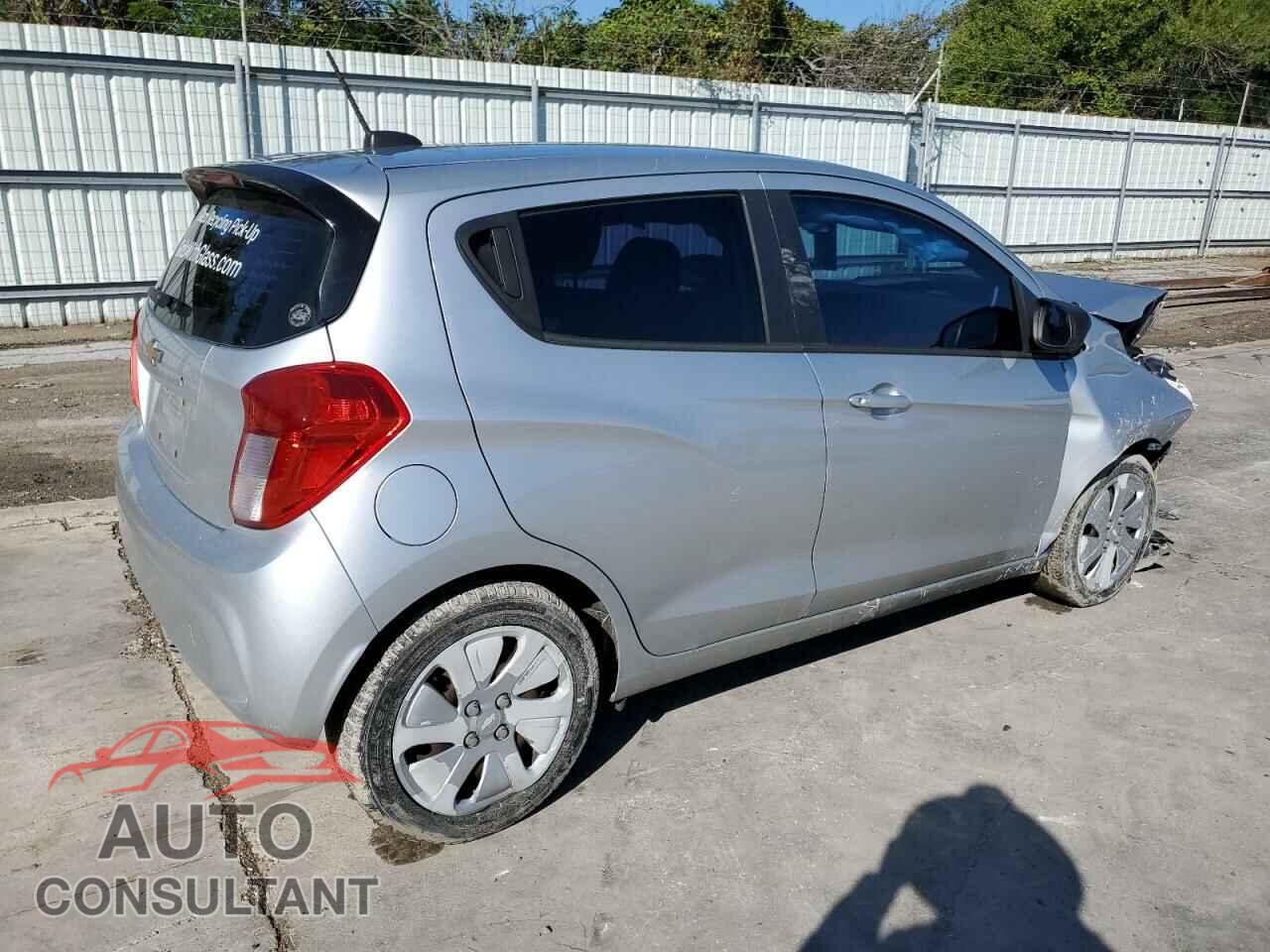 CHEVROLET SPARK 2017 - KL8CB6SA9HC817731