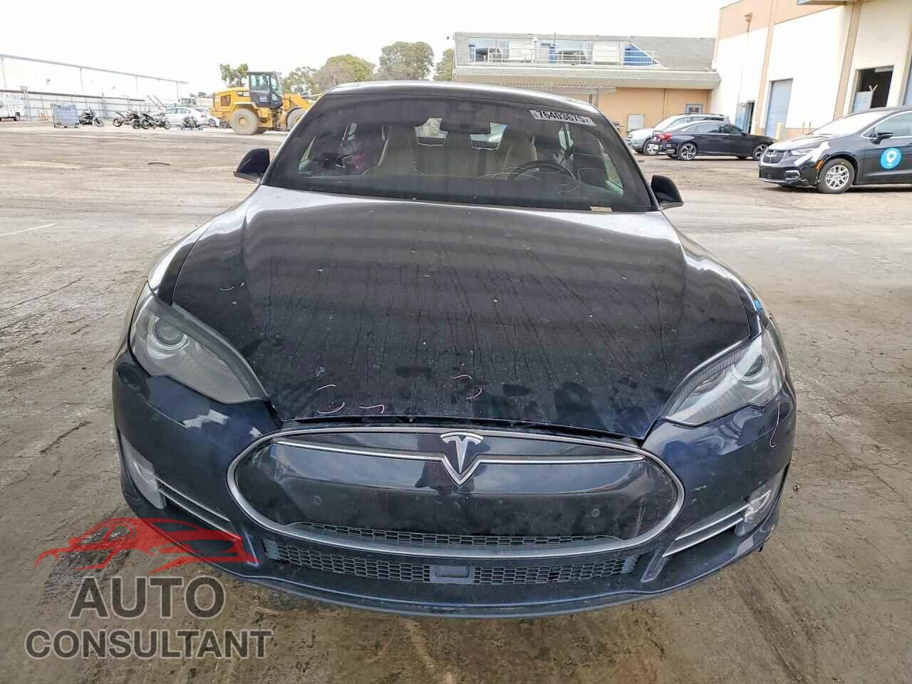 TESLA MODEL S 2015 - 5YJSA1S20FF090724