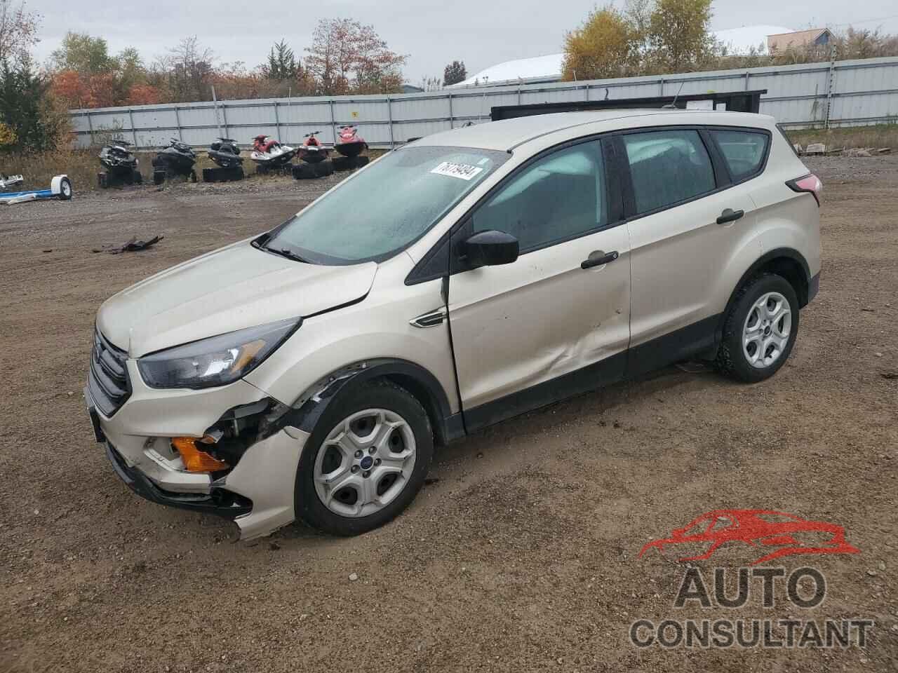 FORD ESCAPE 2018 - 1FMCU0F71JUC08285