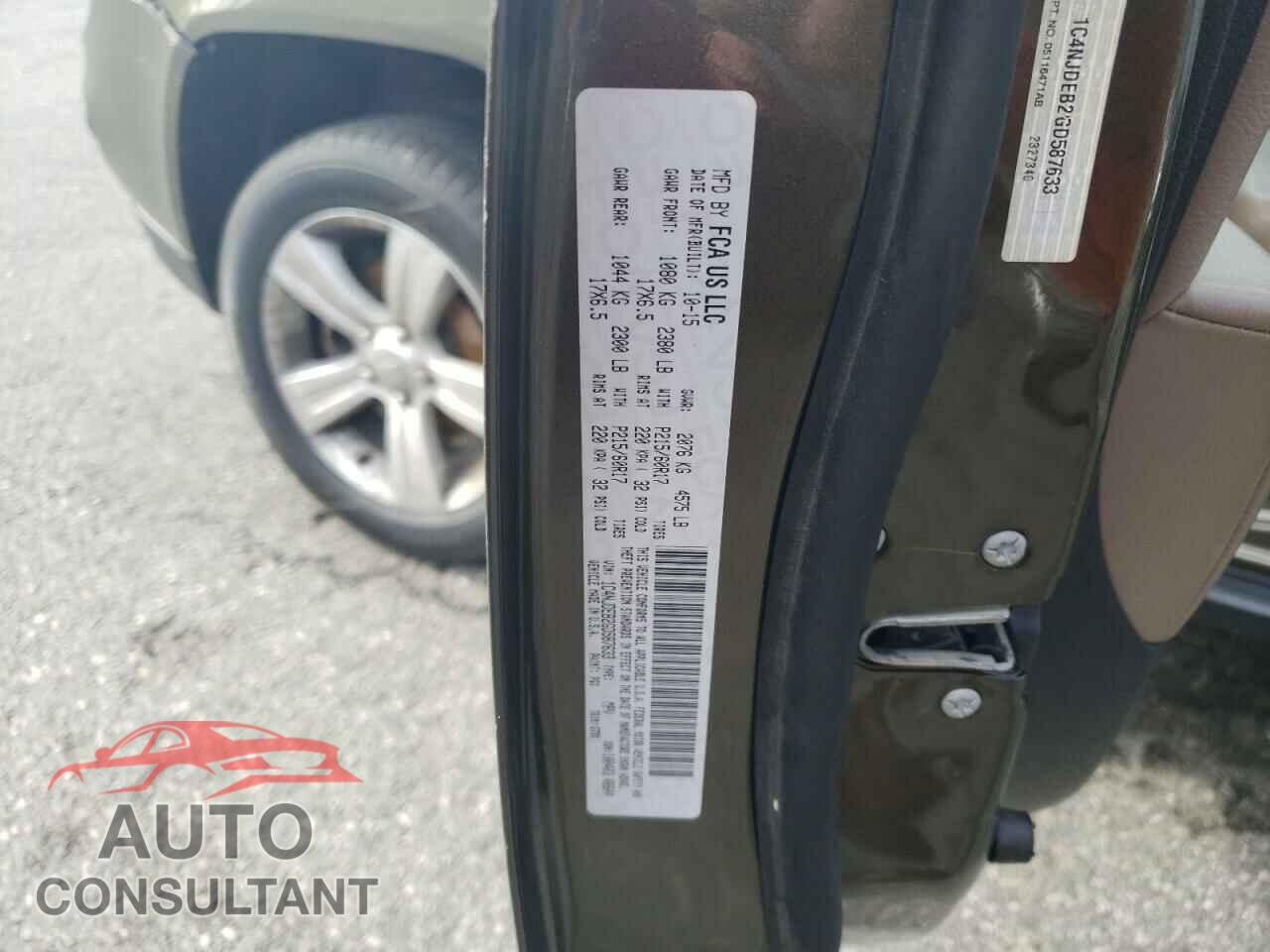 JEEP COMPASS 2016 - 1C4NJDEB2GD587633