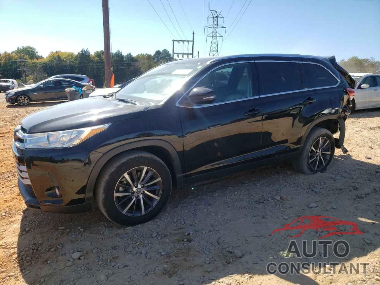 TOYOTA HIGHLANDER 2019 - 5TDKZRFH7KS568830