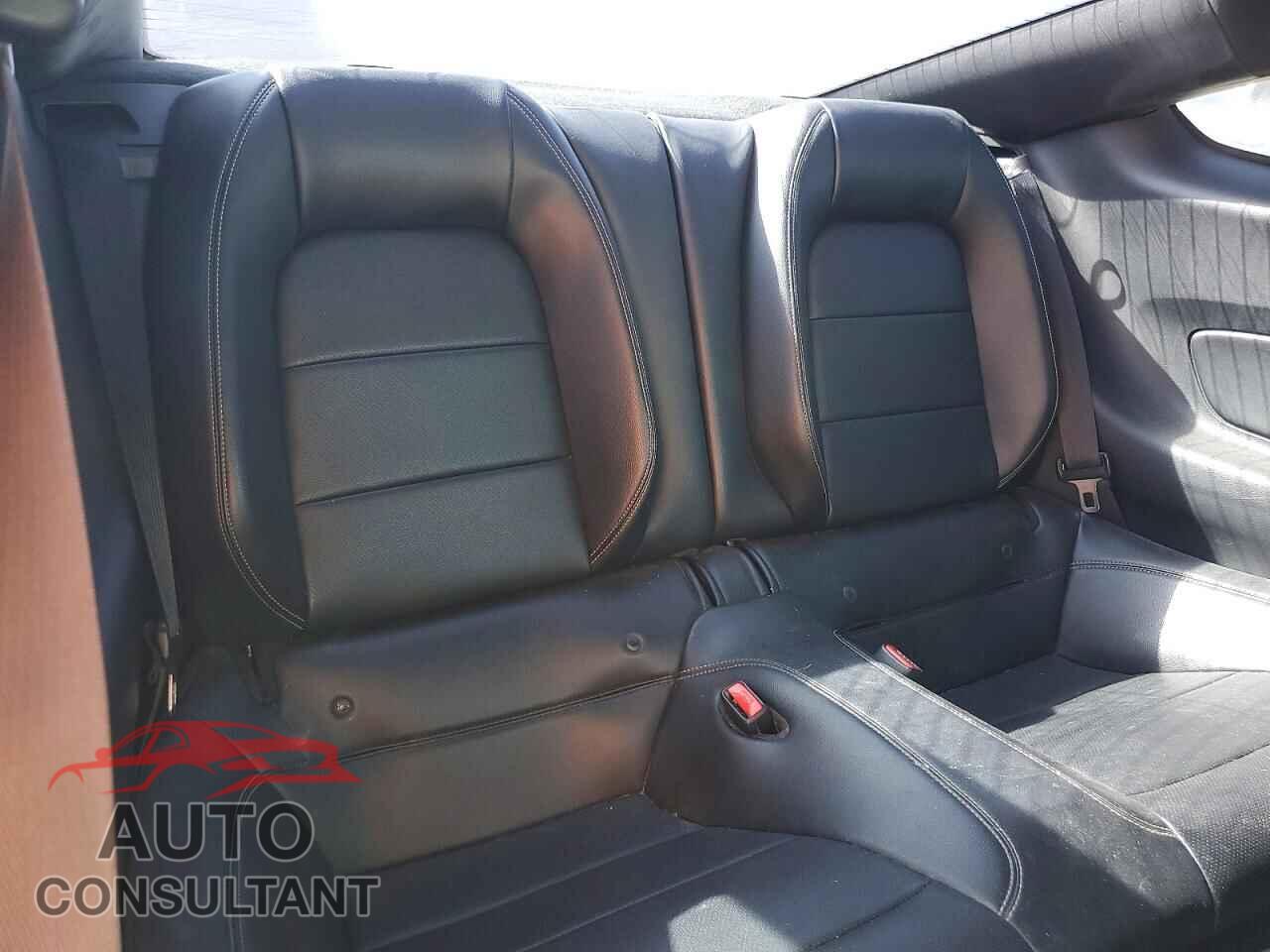 FORD MUSTANG 2015 - 1FA6P8CF9F5418059