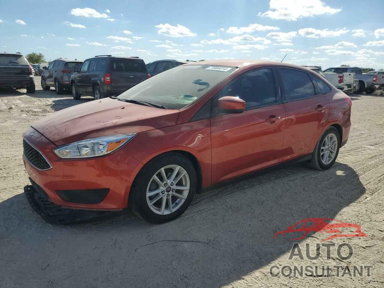 FORD FOCUS 2018 - 1FADP3F22JL321888