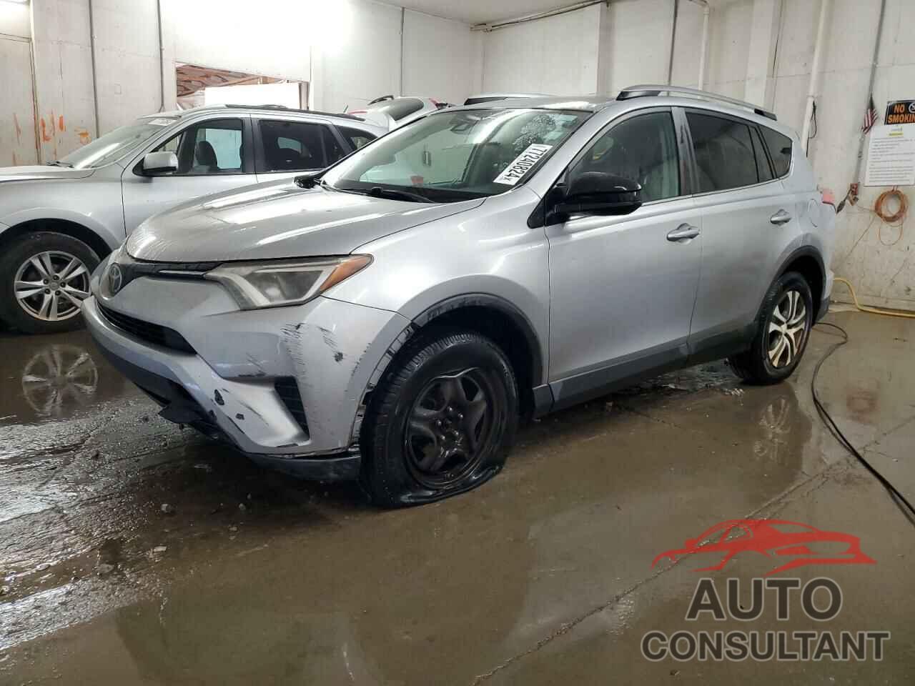 TOYOTA RAV4 2017 - 2T3ZFREV2HW377922