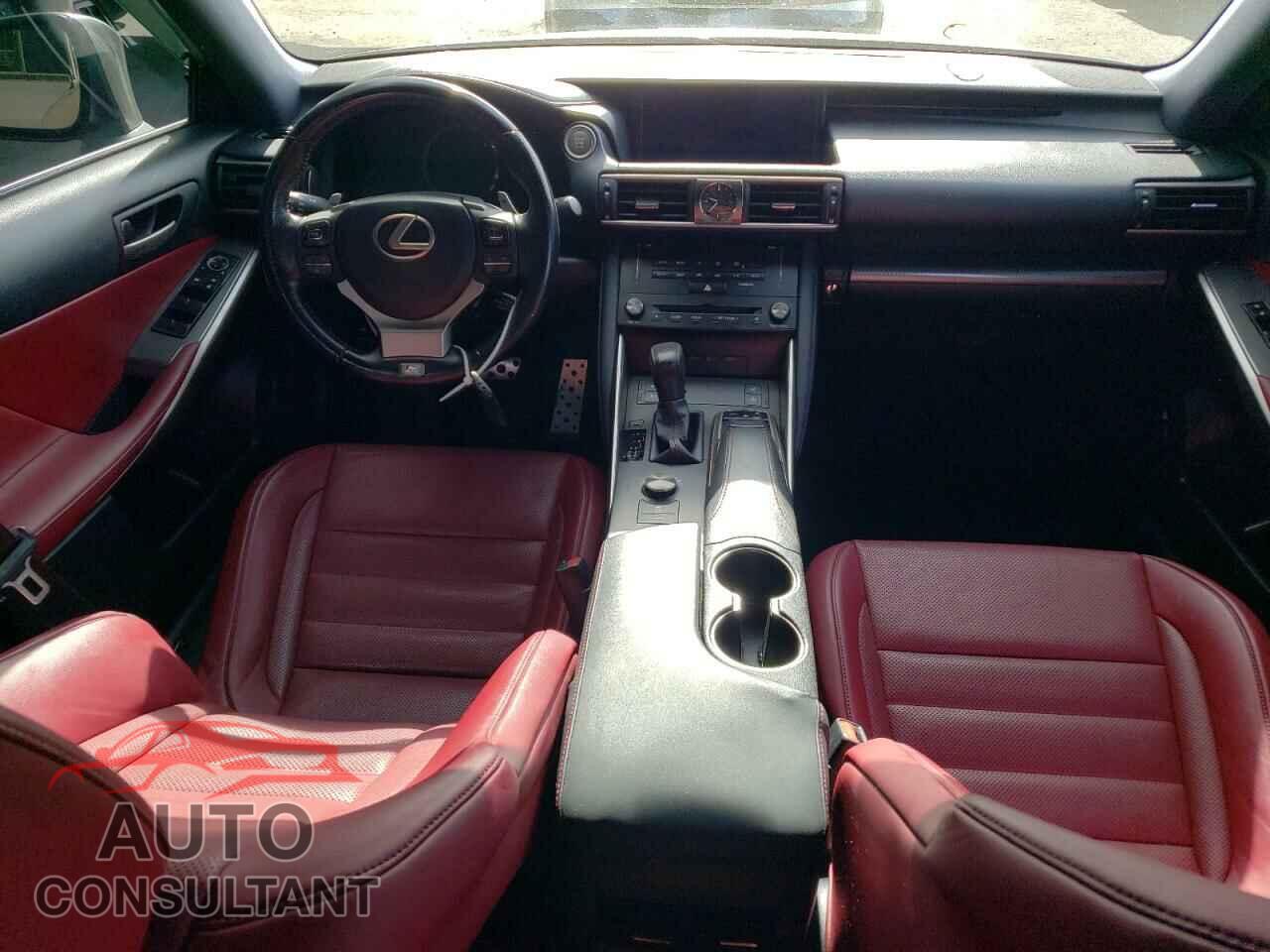 LEXUS IS 2017 - JTHBA1D27H5049314