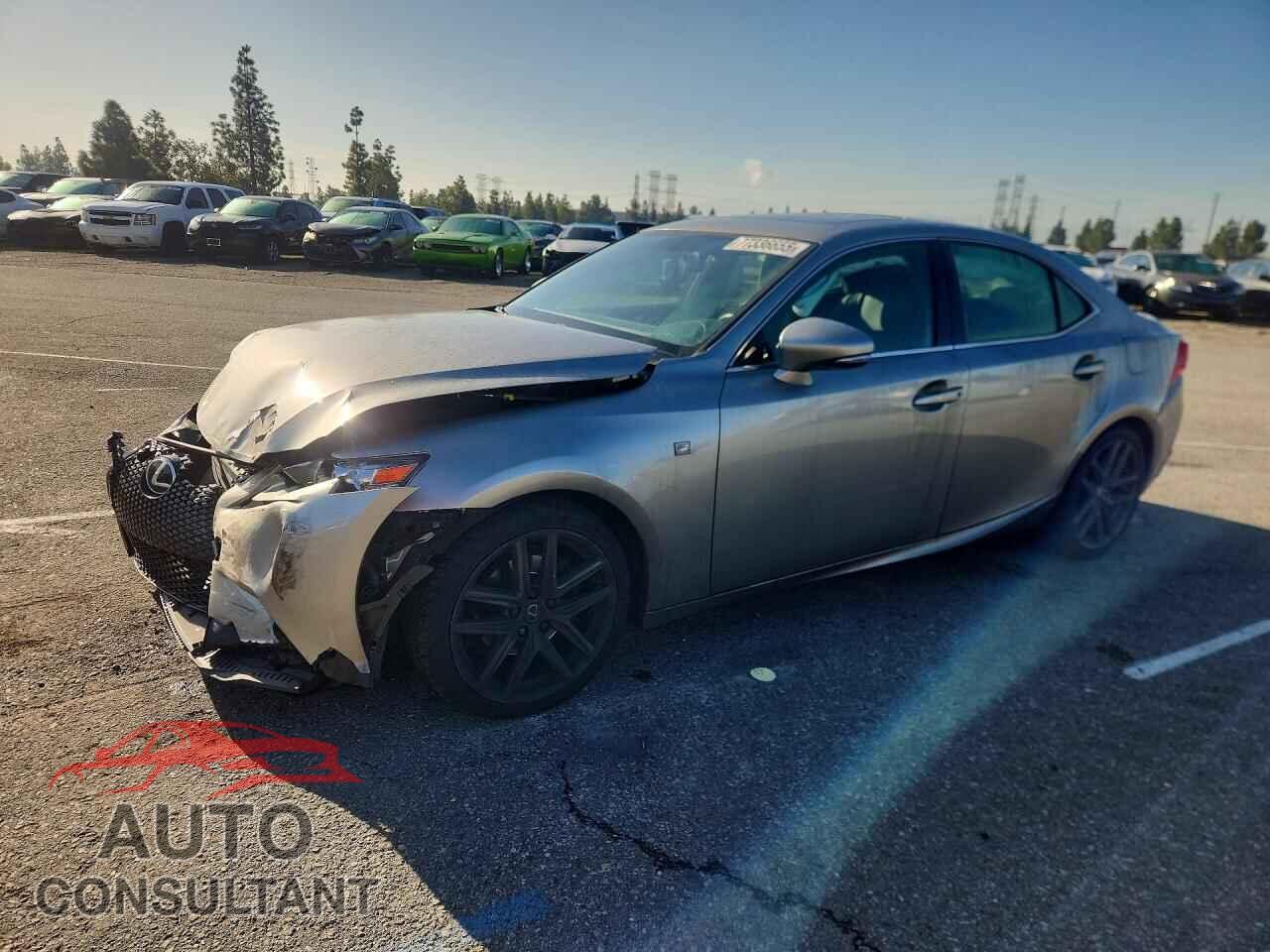 LEXUS IS 2015 - JTHBF1D27F5058030