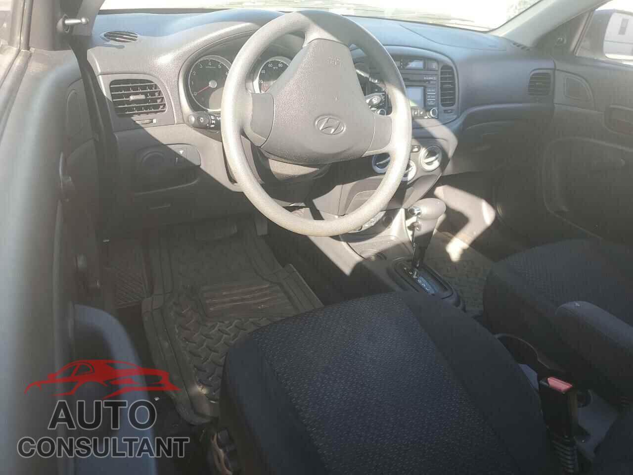 HYUNDAI ACCENT 2011 - KMHCM3ACXBU201939