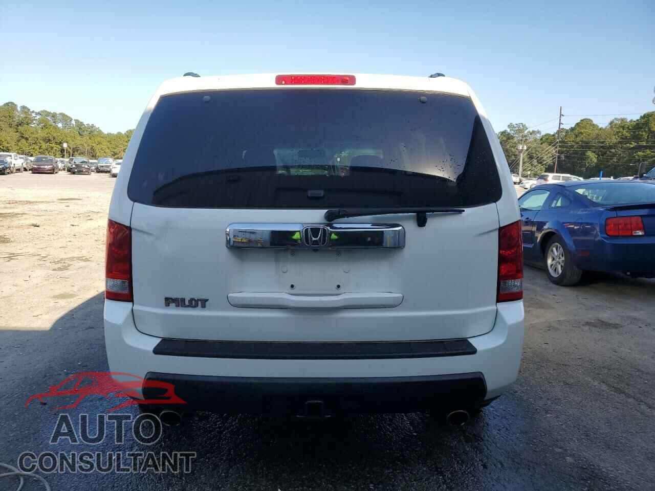 HONDA PILOT 2009 - 5FNYF38569B005334