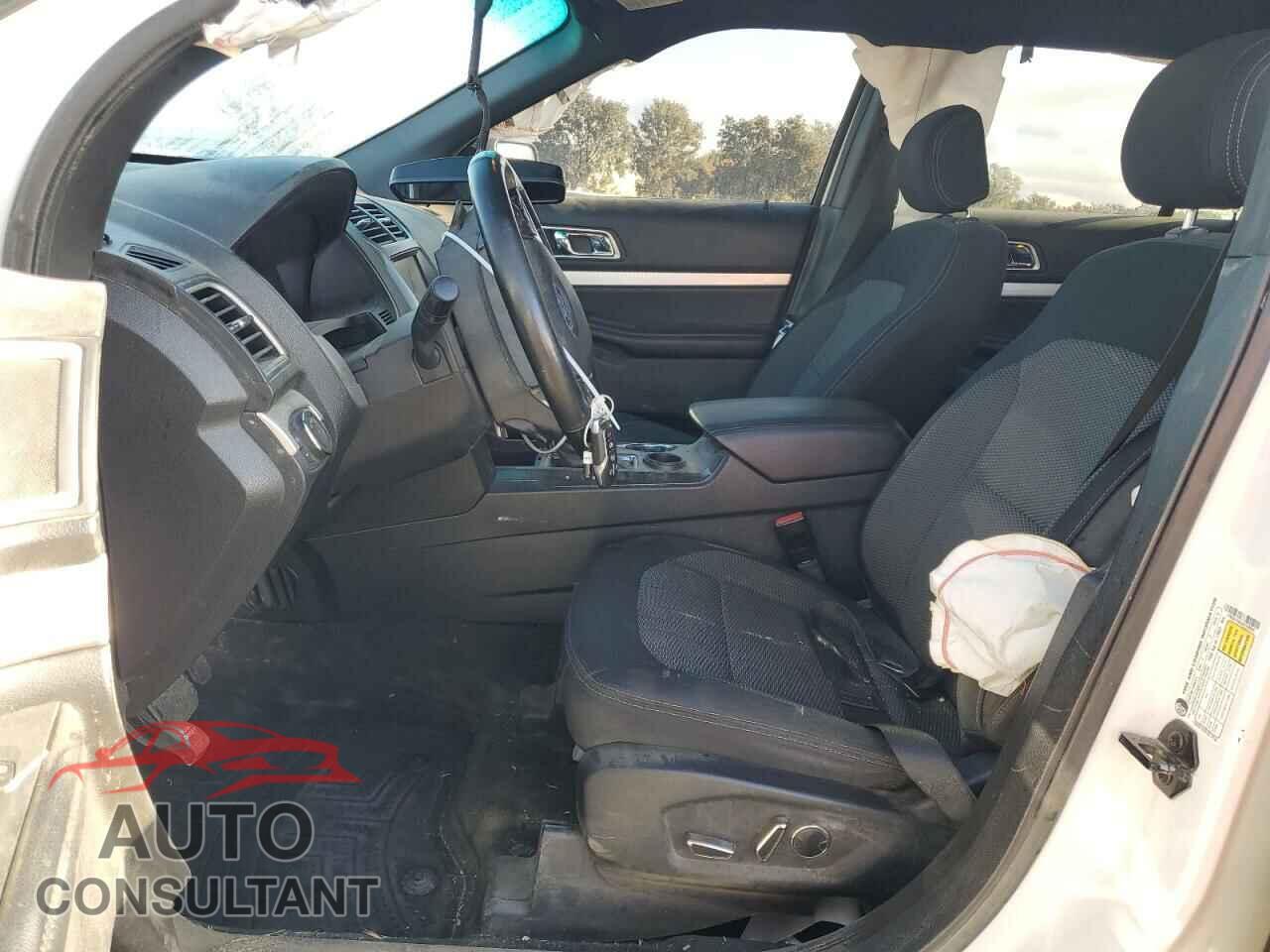 FORD EXPLORER 2016 - 1FM5K7D82GGC58865
