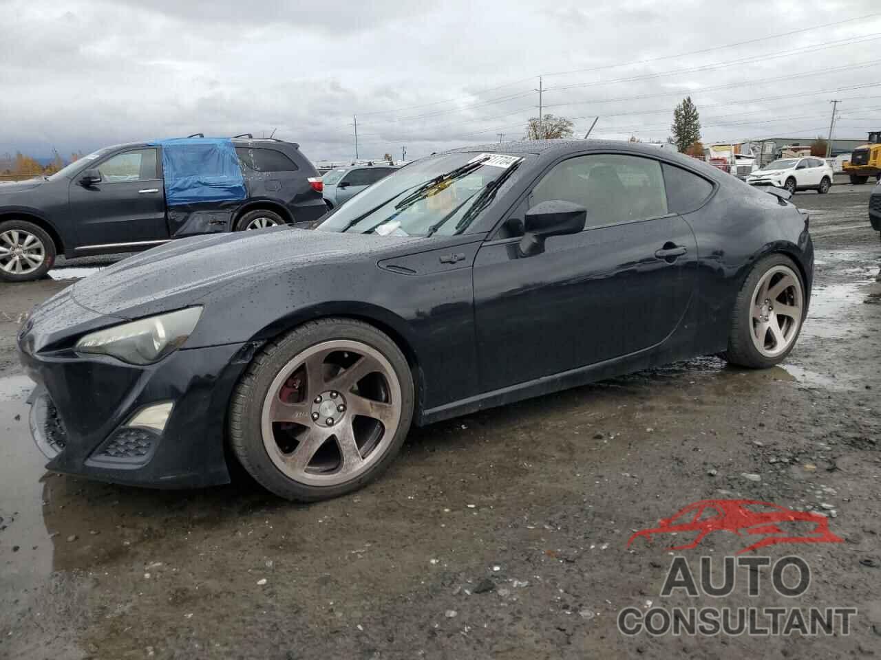 TOYOTA SCION 2013 - JF1ZNAA18D2700967