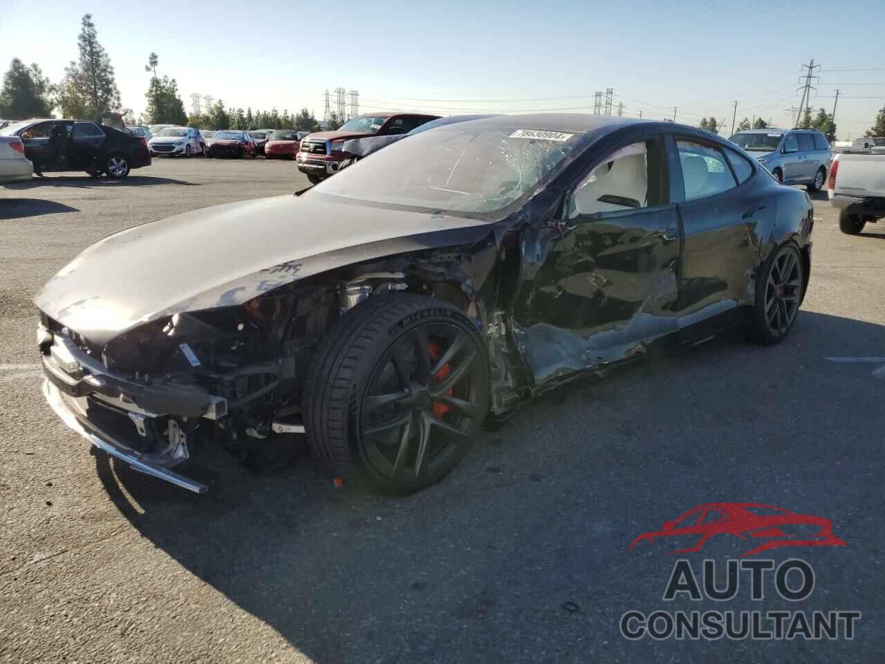 TESLA MODEL S 2024 - 5YJSA1E61RF539332