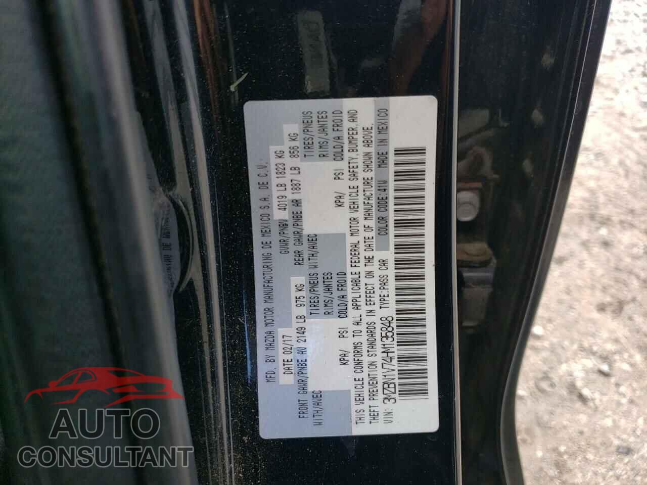MAZDA 3 2017 - 3MZBN1V74HM135848