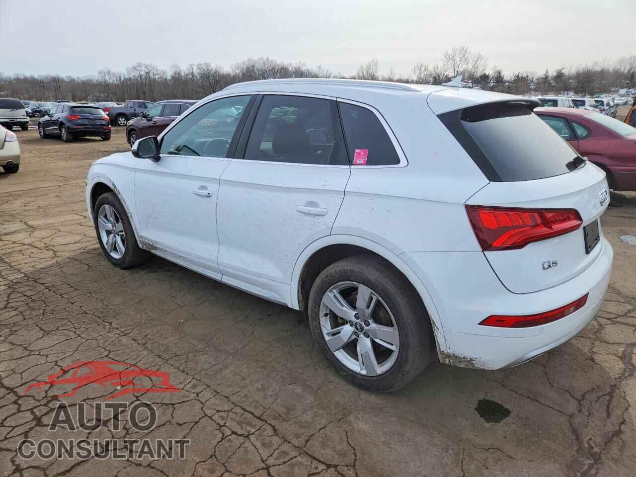 AUDI Q5 2018 - WA1BNAFY7J2225514