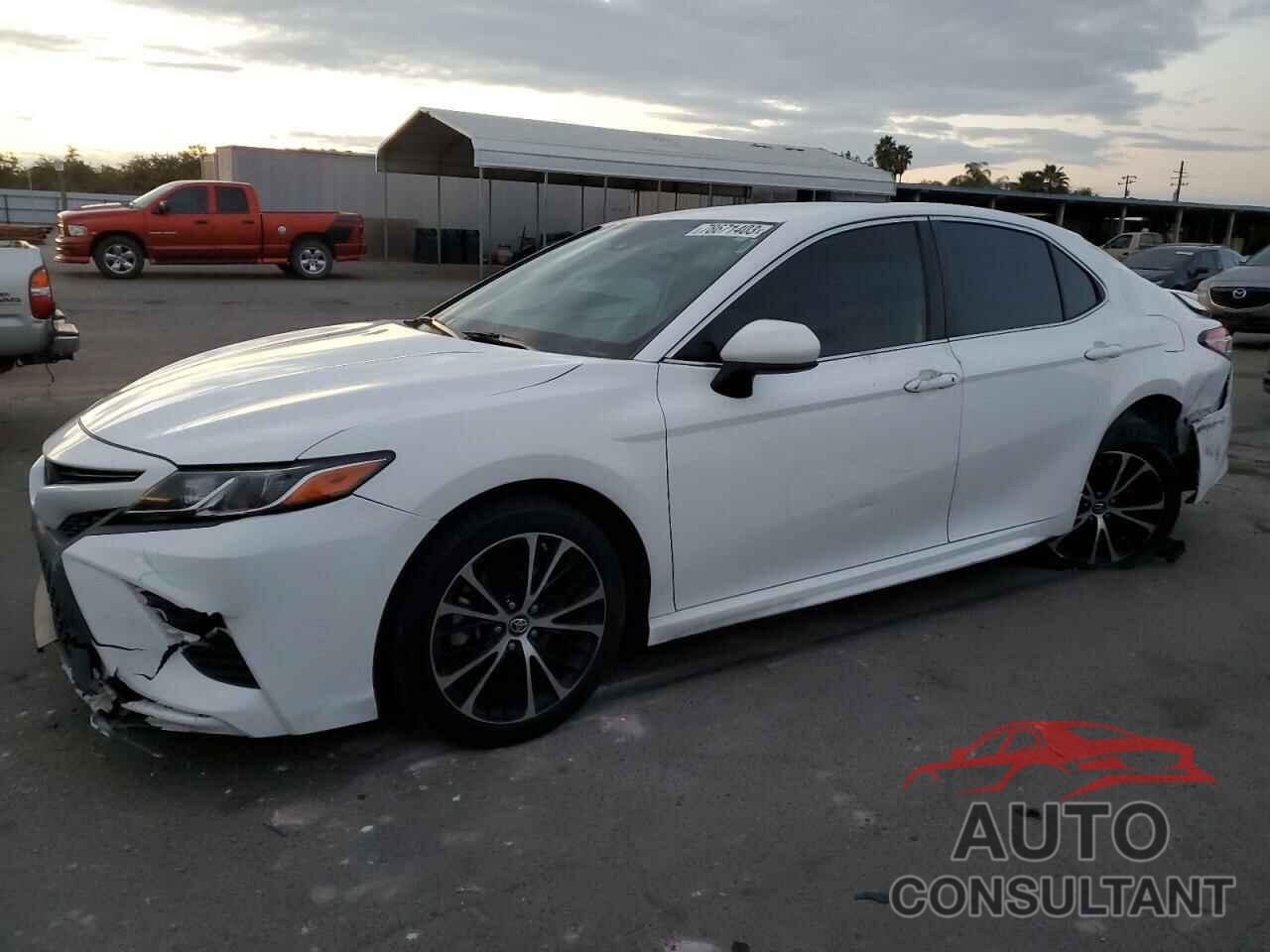 TOYOTA CAMRY 2019 - 4T1B11HK5KU737090