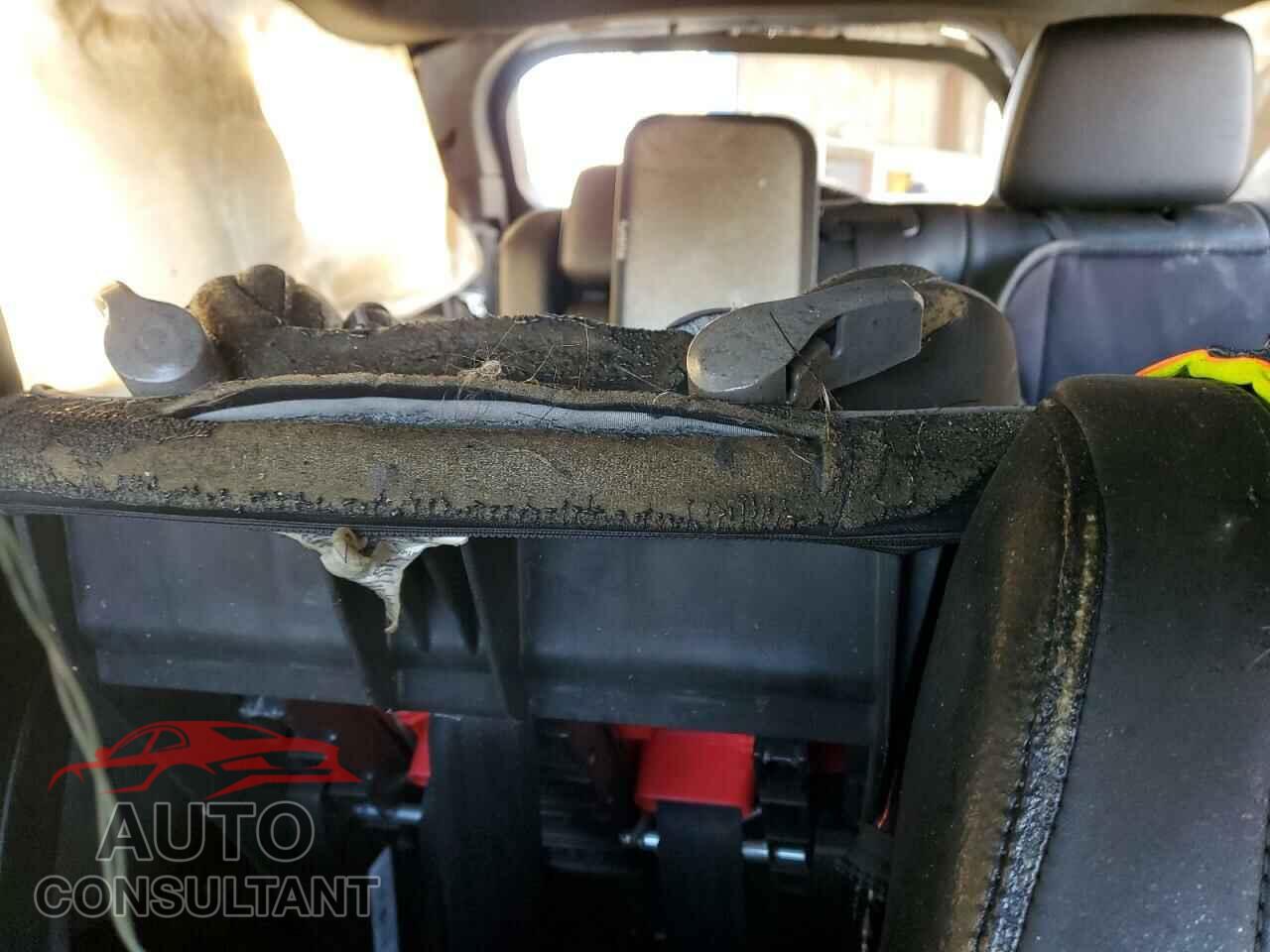 DODGE DURANGO 2021 - 1C4RDJDG9MC886431