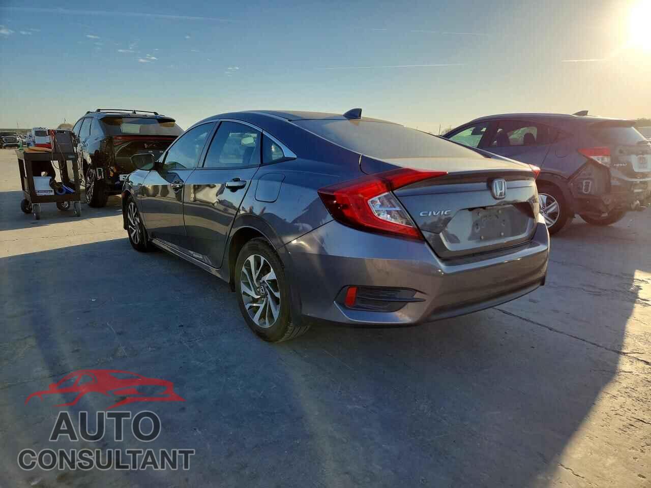 HONDA CIVIC 2017 - 19XFC2F79HE038931