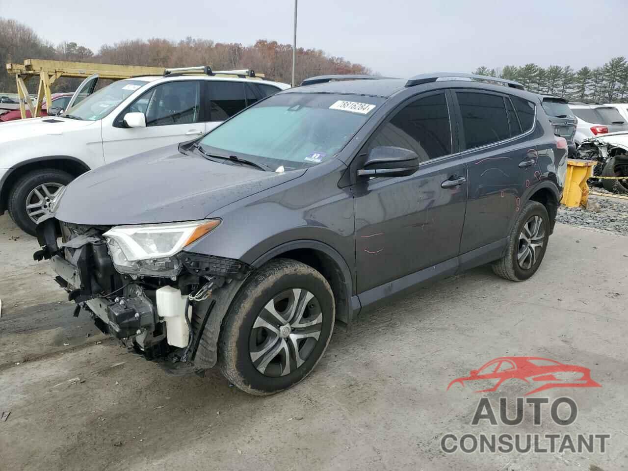 TOYOTA RAV4 2017 - JTMBFREV3HJ708622