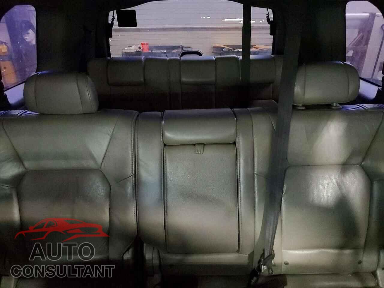 HONDA PILOT 2011 - 5FNYF4H55BB001805