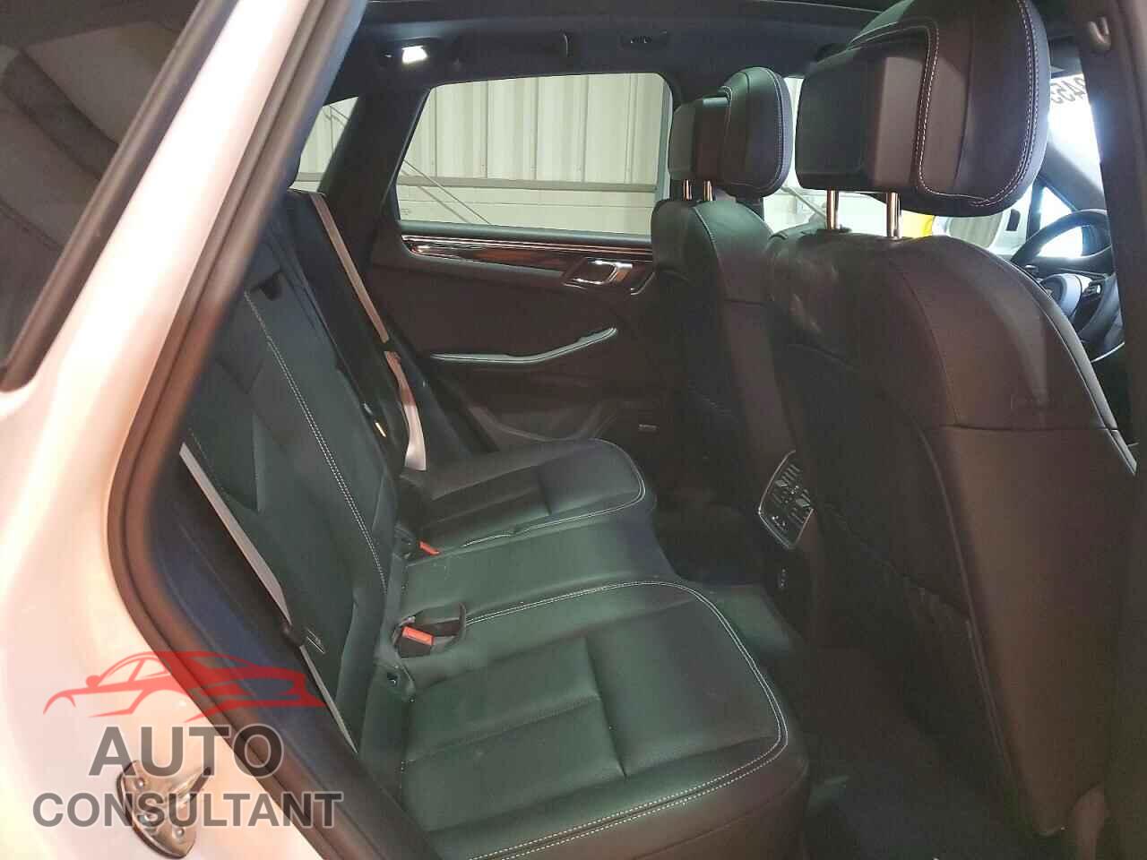 PORSCHE MACAN 2022 - WP1AA2A52NLB06218