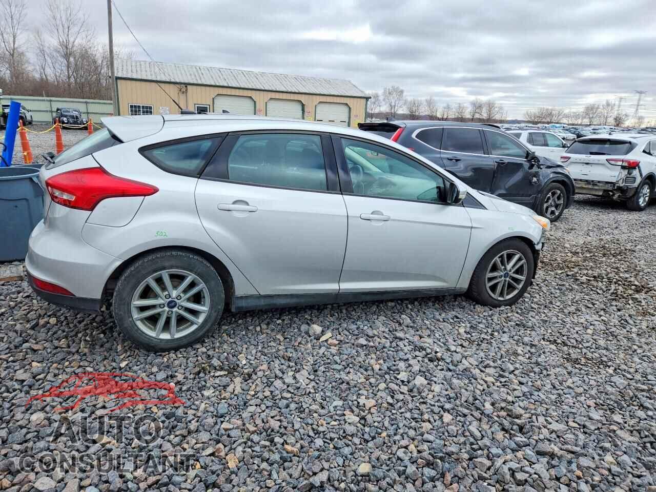 FORD FOCUS 2017 - 1FADP3K25HL246846