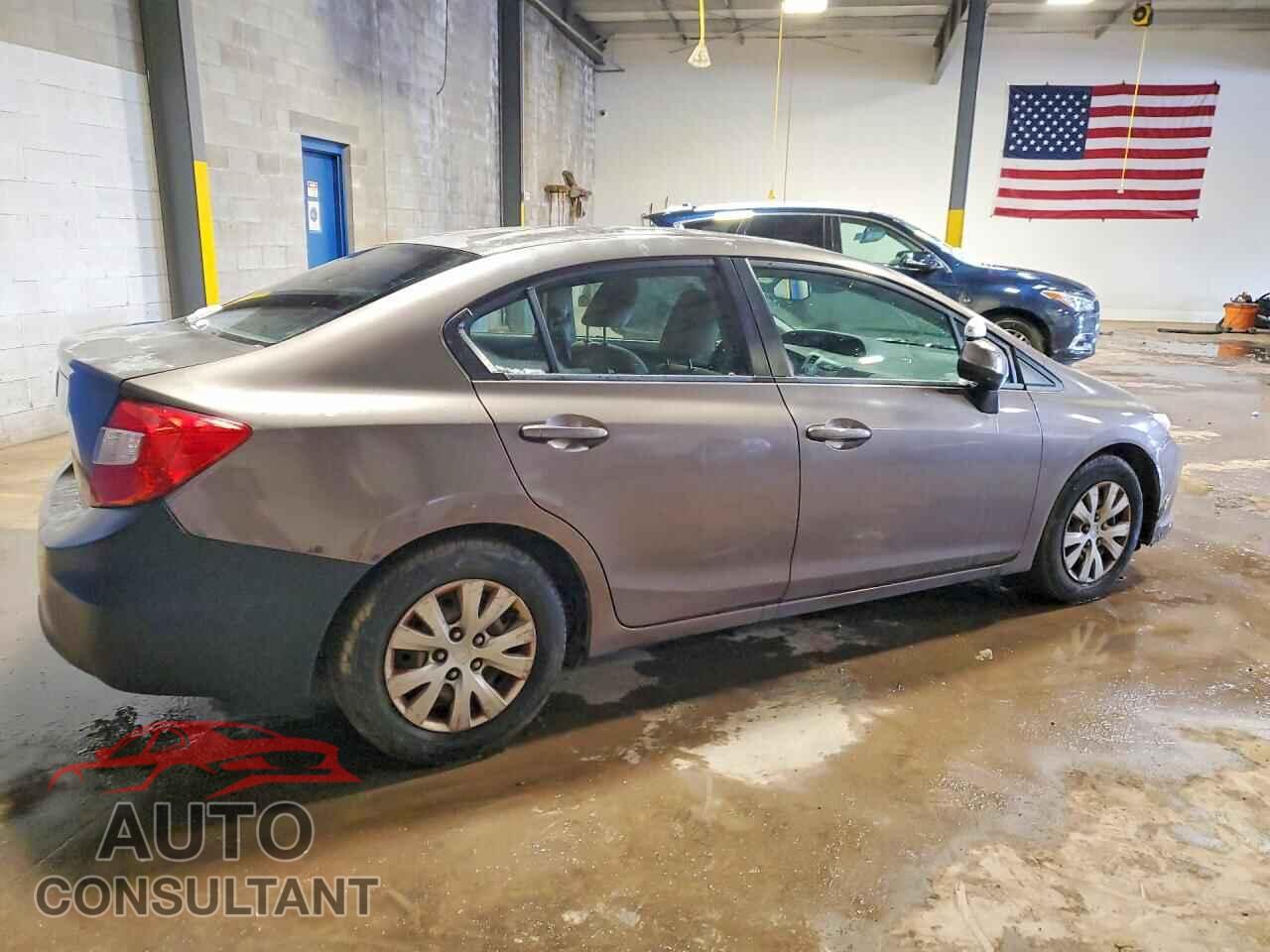 HONDA CIVIC 2012 - 2HGFB2F51CH529297