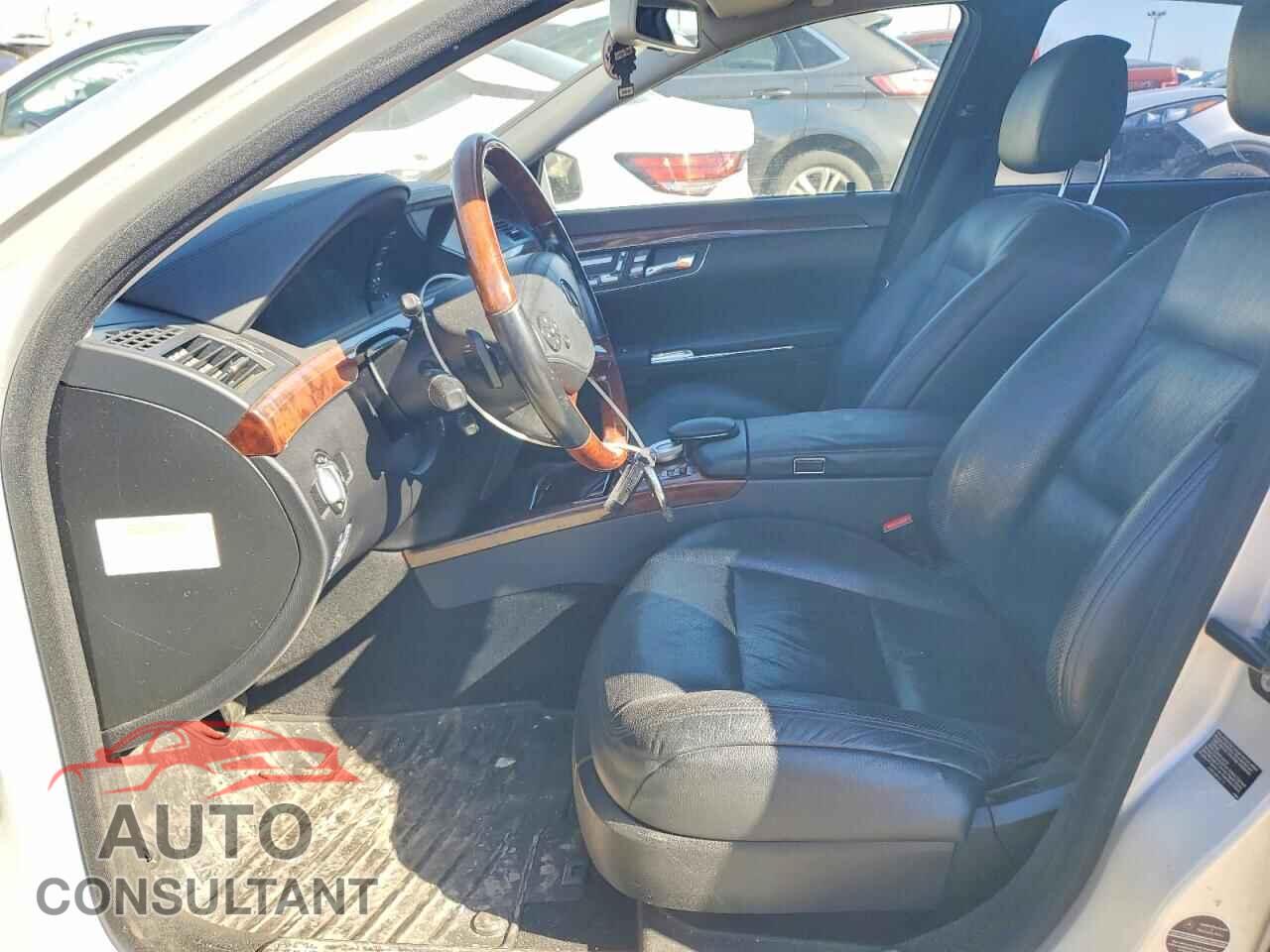 MERCEDES-BENZ S-CLASS 2012 - WDDNG7DB8CA443197