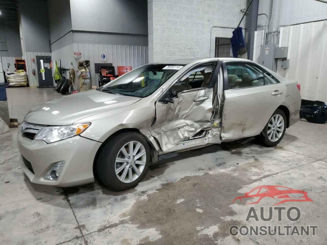 TOYOTA CAMRY 2014 - 4T4BF1FK9ER349343