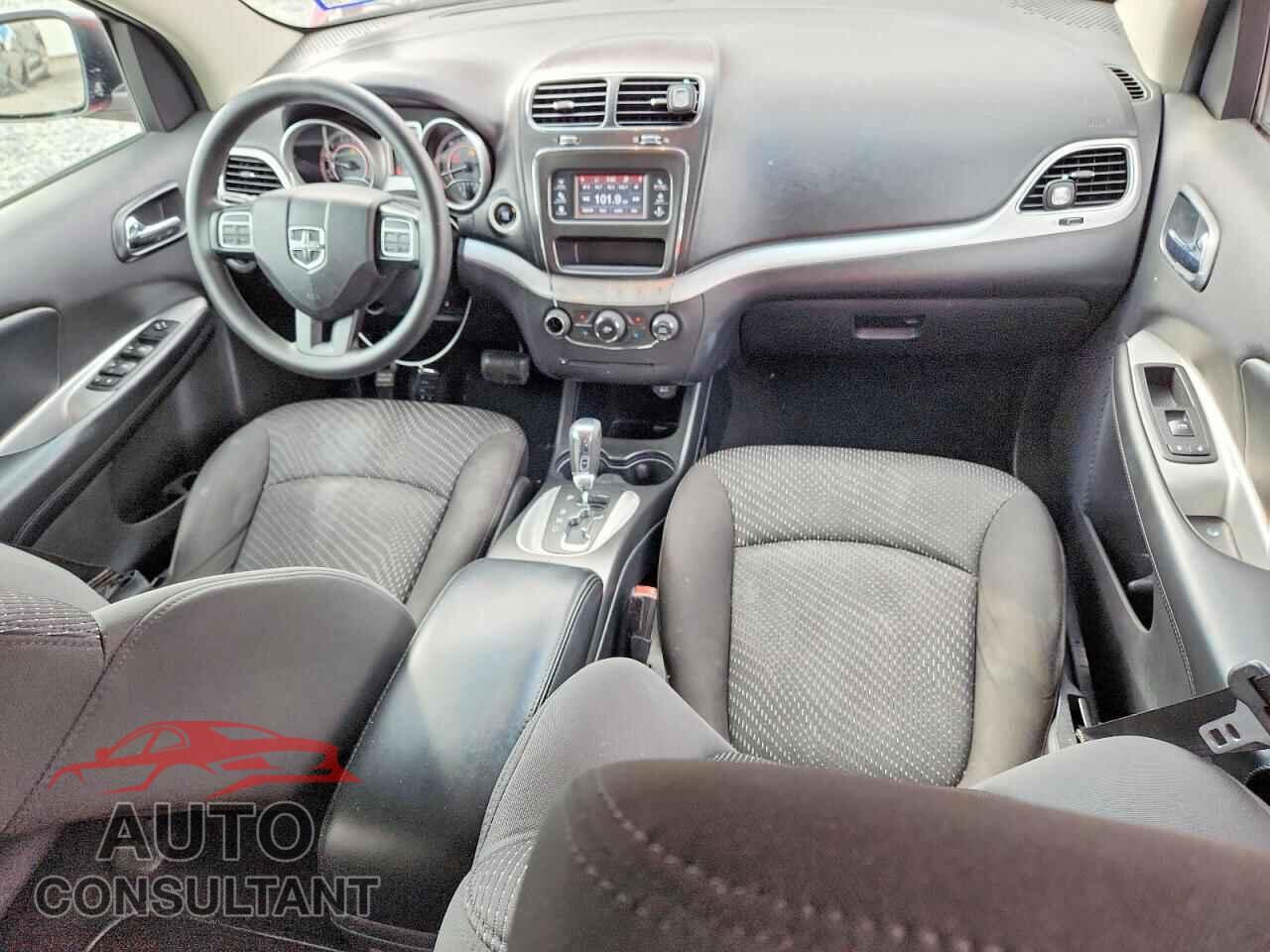 DODGE JOURNEY 2015 - 3C4PDCAB0FT539010
