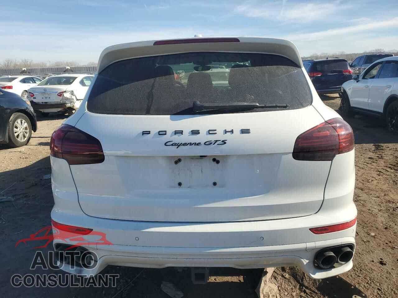 PORSCHE CAYENNE 2017 - WP1AD2A23HLA84134