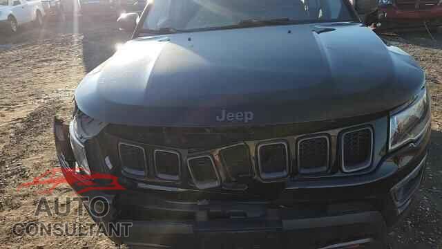 JEEP COMPASS 2017 - 3C4NJDDB8HT640784