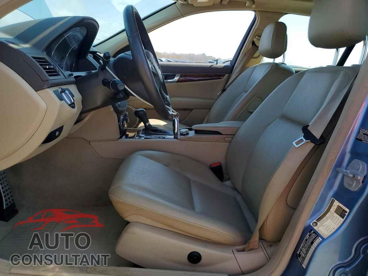MERCEDES-BENZ C-CLASS 2010 - WDDGF8BB2AF436749
