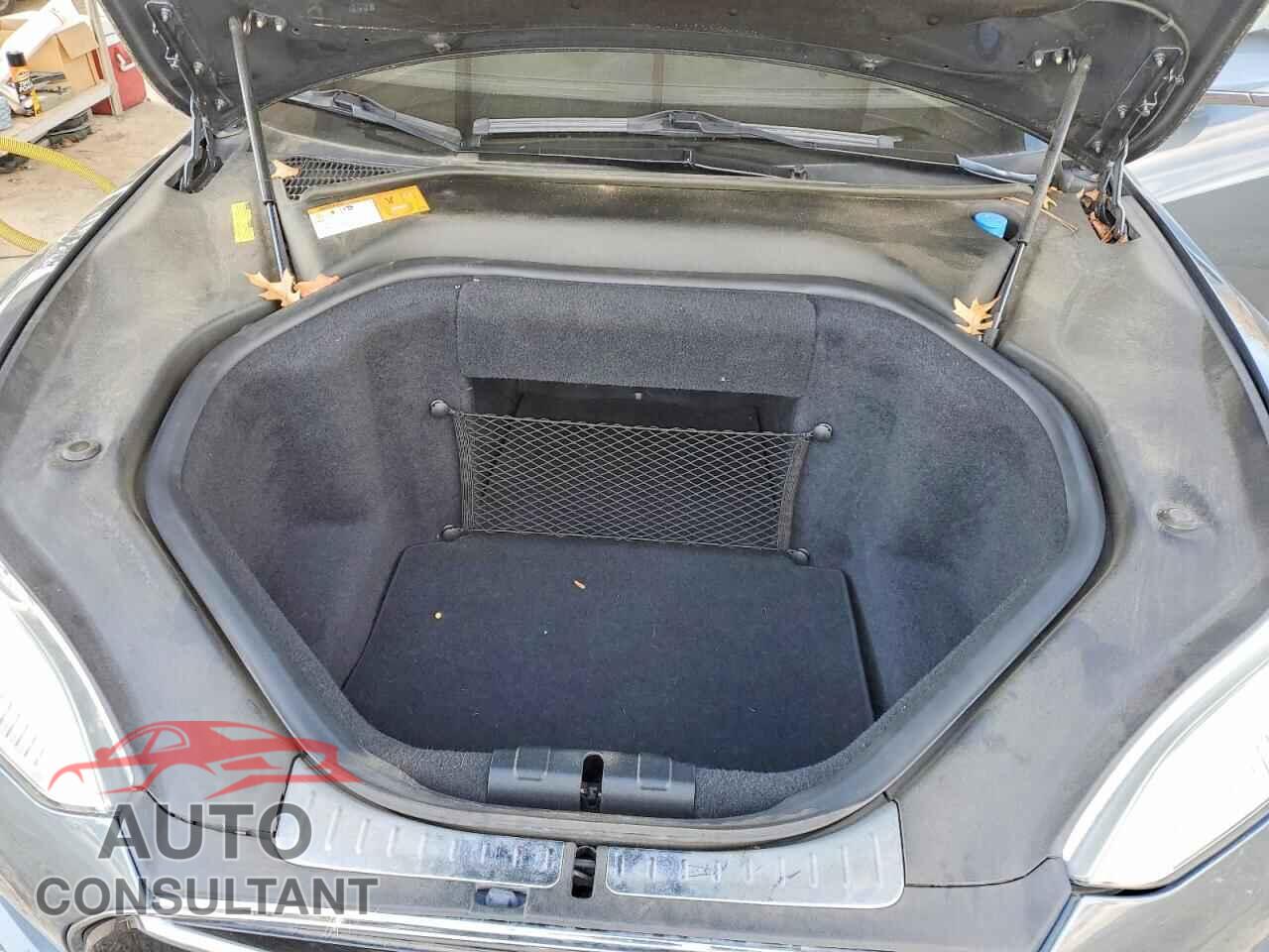 TESLA MODEL S 2012 - 5YJSA1DN2CFP02389