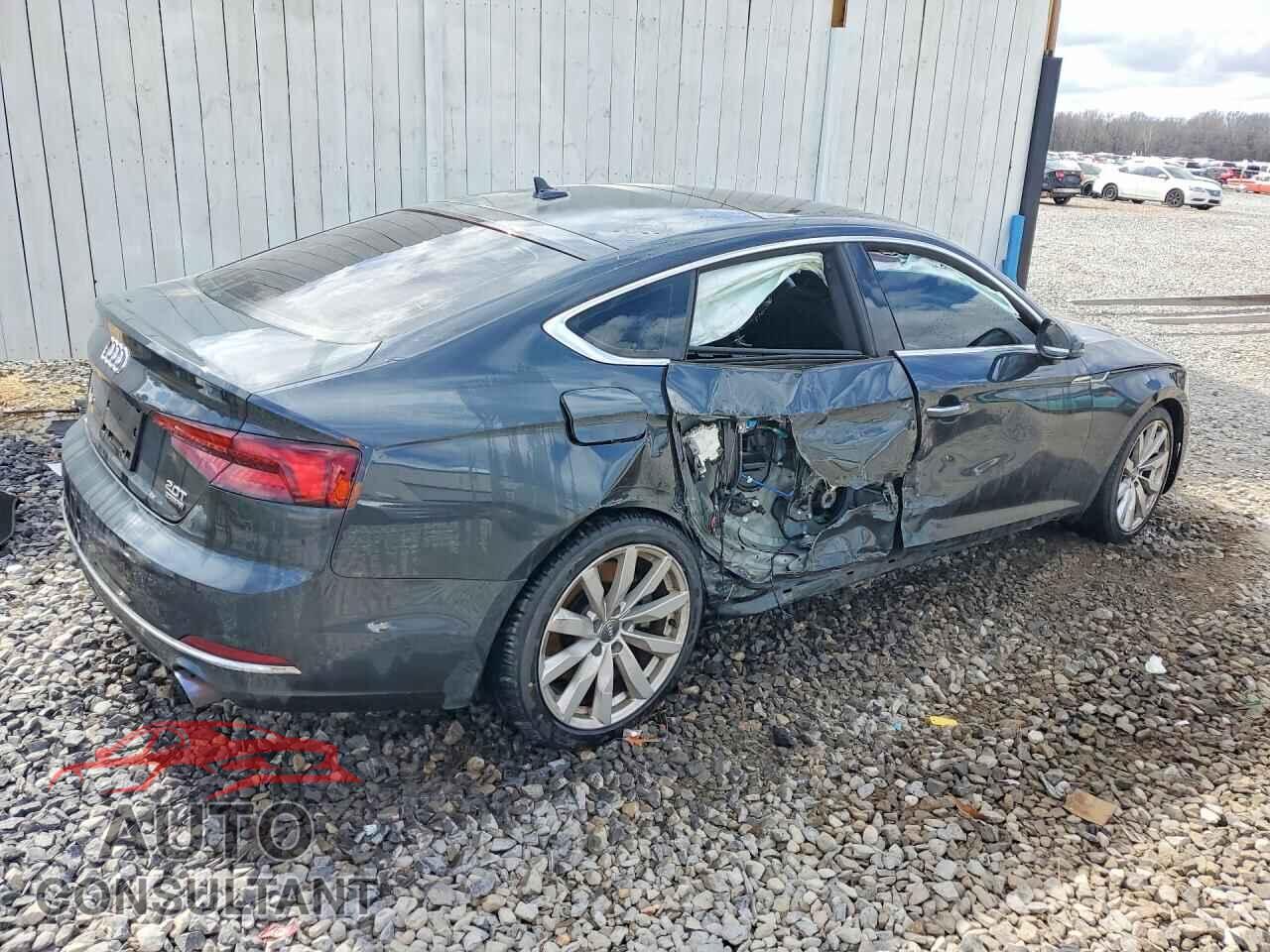 AUDI A5 2018 - WAUBNCF54JA036068