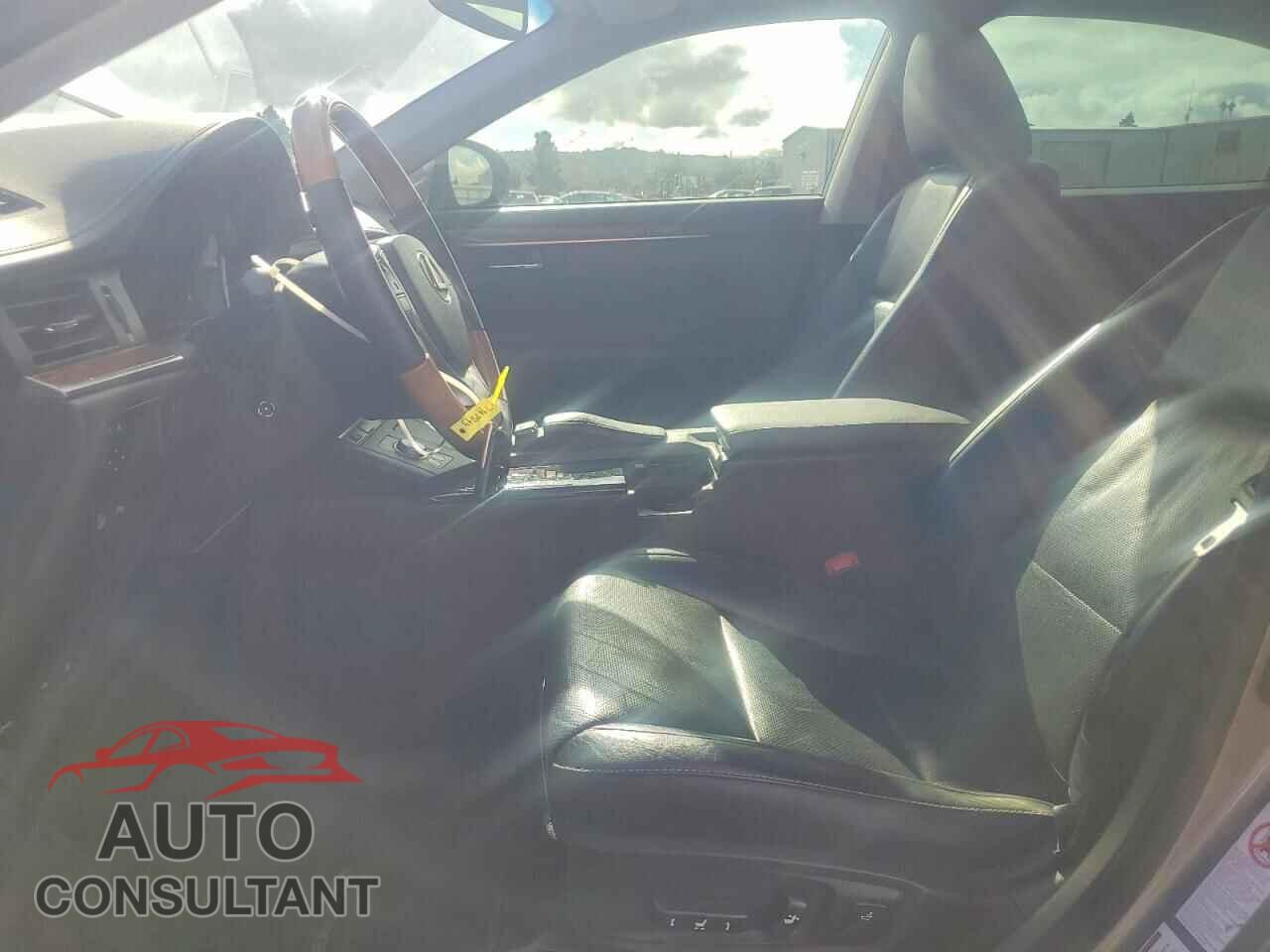LEXUS ES300 2015 - JTHBW1GG3F2089011