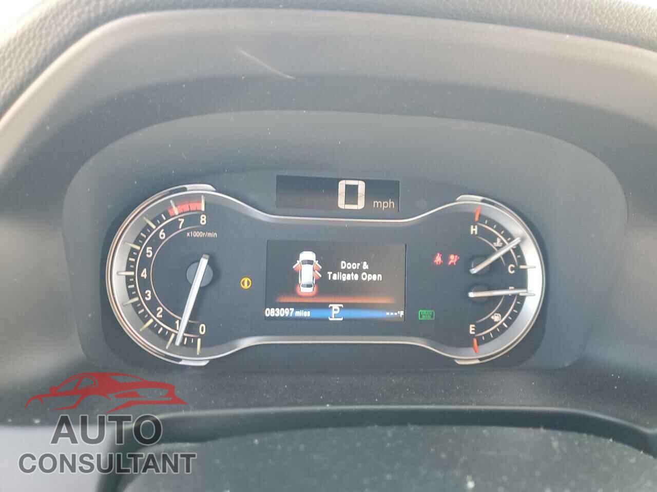 HONDA PILOT 2017 - 5FNYF6H55HB011643
