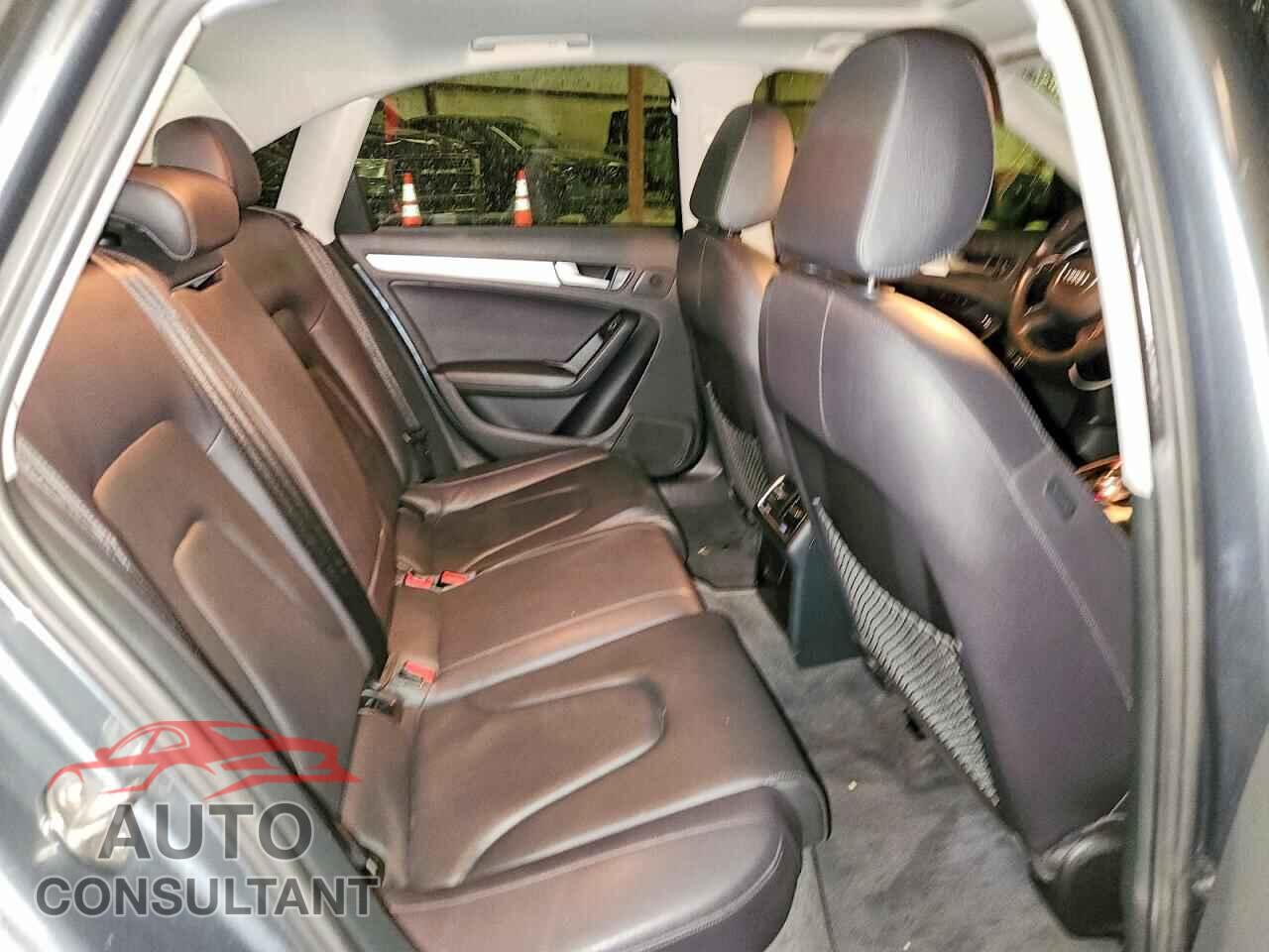 AUDI A4 2014 - WAUHFAFL8EN032159