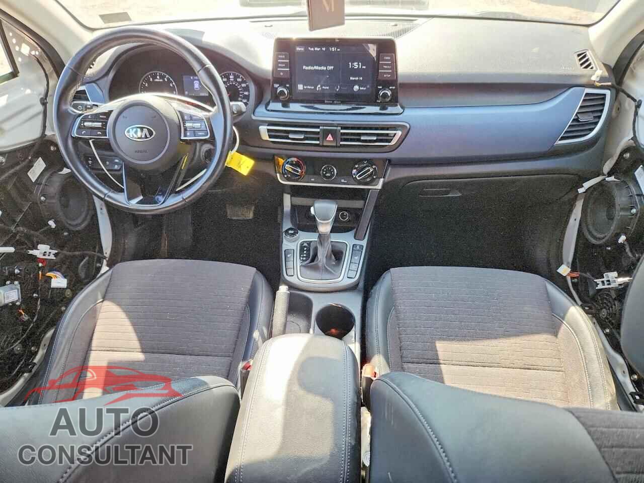 KIA SELTOS 2021 - KNDEUCAA2M7178637