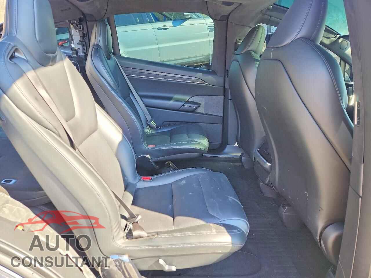 TESLA MODEL X 2022 - 7SAXCBE54NF334260