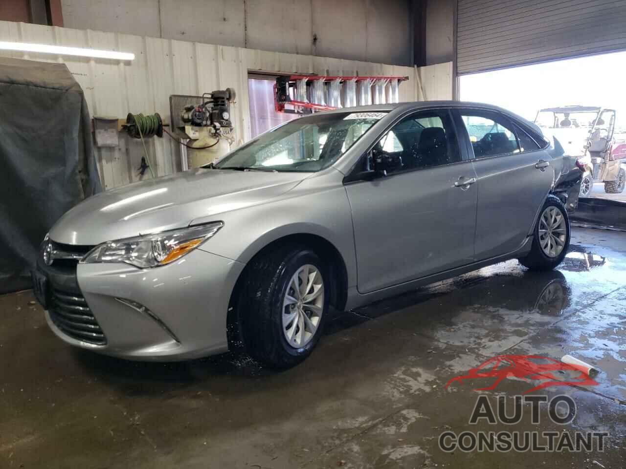 TOYOTA CAMRY 2016 - 4T4BF1FK3GR570102