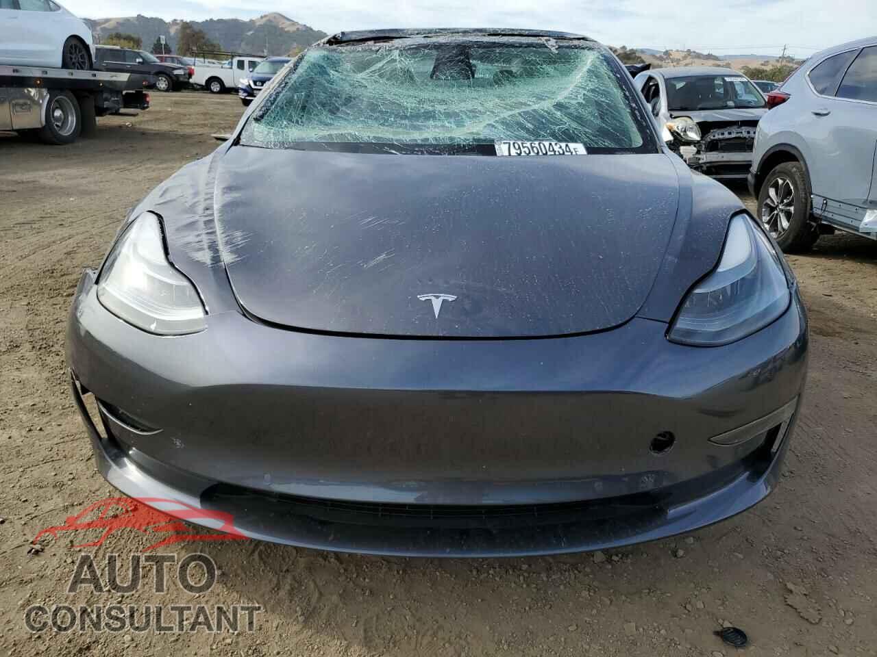 TESLA MODEL 3 2021 - 5YJ3E1EA4MF994679