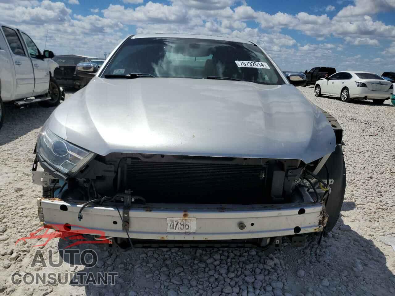 FORD TAURUS 2013 - 1FAHP2F80DG105499