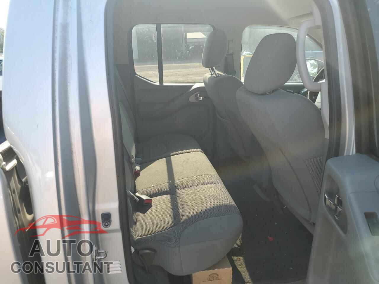 NISSAN FRONTIER 2018 - 1N6AD0ER1JN742425