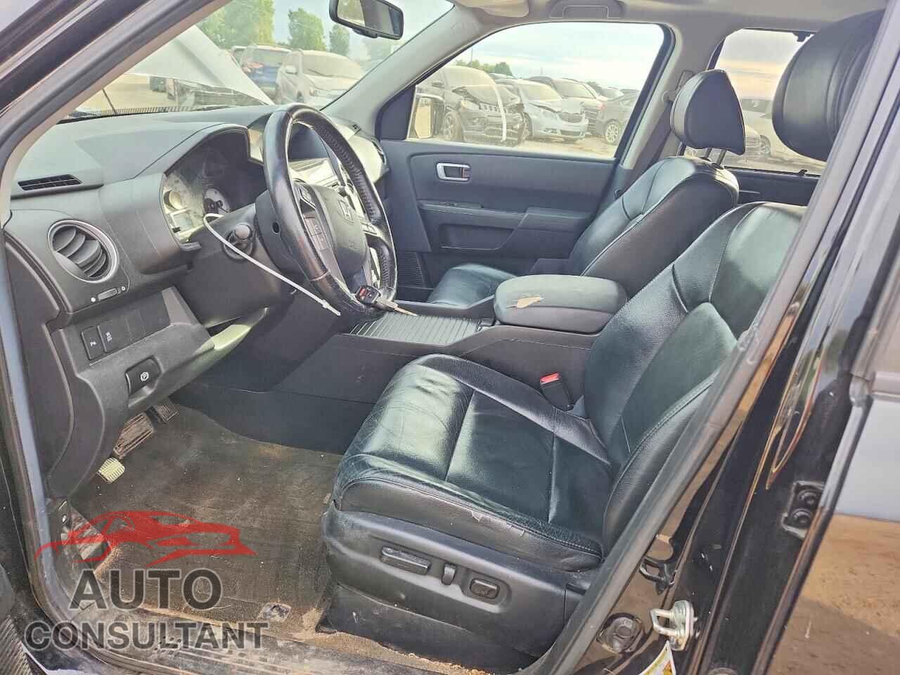 HONDA PILOT 2013 - 5FNYF4H94DB035448
